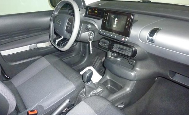 left hand drive CITROEN C4 CACTUS (01/06/2014) -  